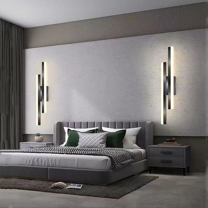 Koadclo | Alana Modern LED Wall Light - Elegant Black/Gold Wall Lighting