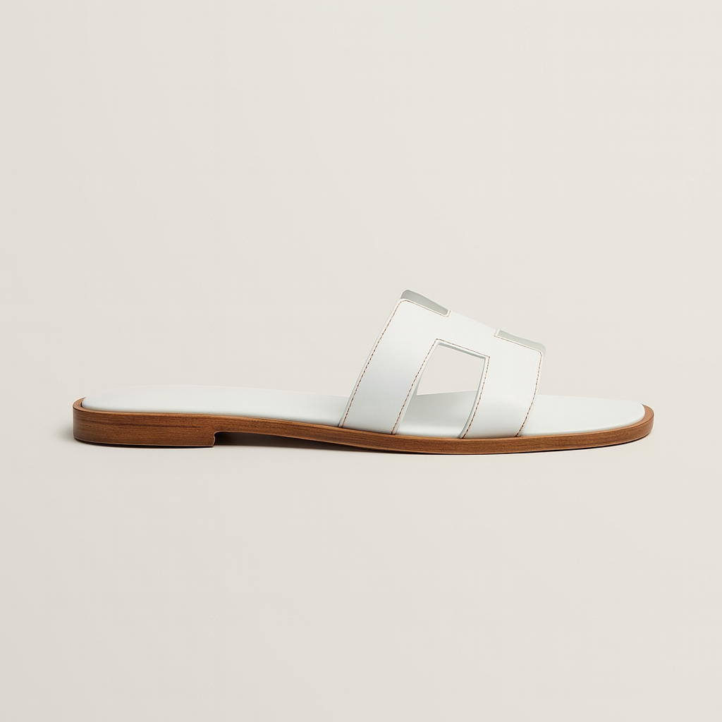 koadclo | Leather Flat Sandals with Cut Out Strap