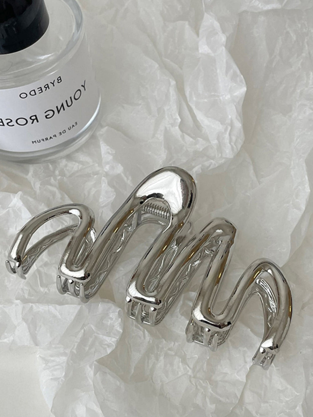 Essential Hair Claw for Versatile Everyday Styling