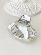 Silver Effect Hair Claw with Elegant Vintage Design