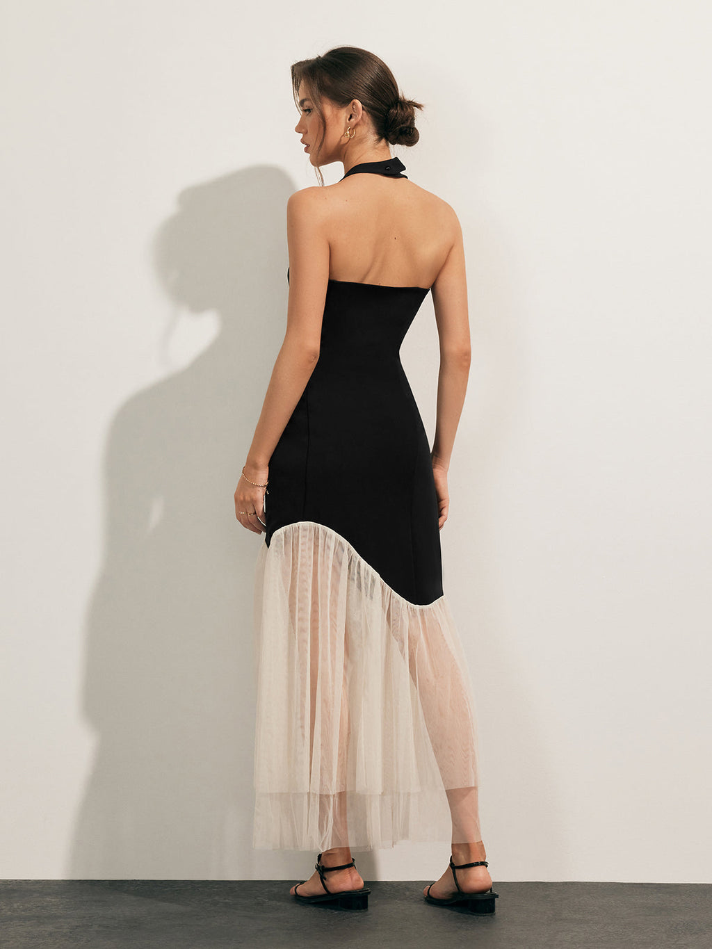 Tulle-Hem Slim Halter Long Dress for Elegant Evening Wear