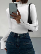 Contrast Piping Turtleneck Sweater for Winter Comfort