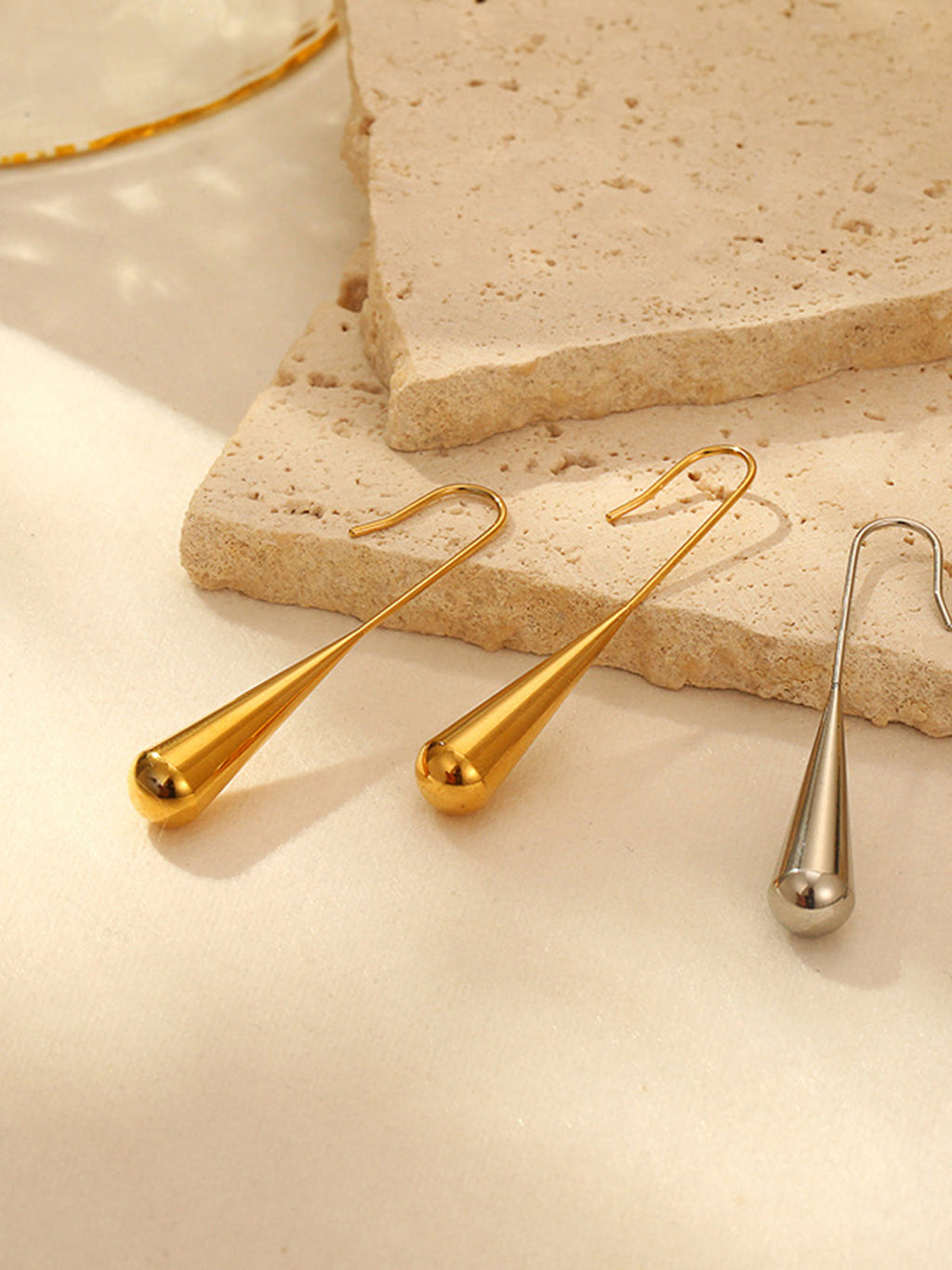Minimalism Water Drop Pendant Earrings for Women Elegant Jewelry
