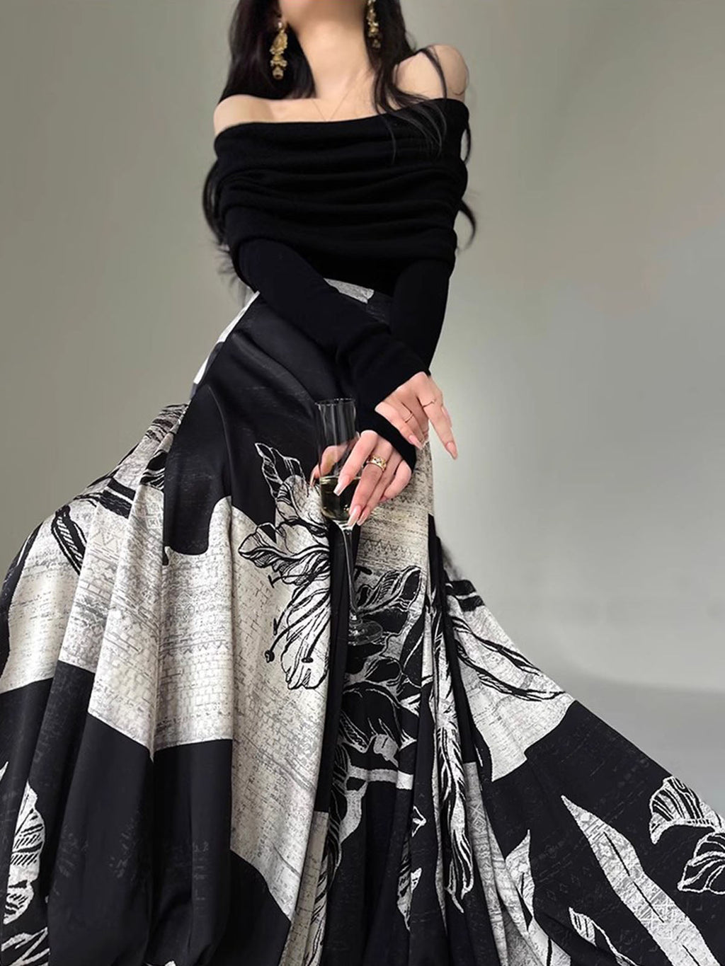 Bud Waist Side-Zipper Midi Skirt Women's Flowy Spring Summer Collection