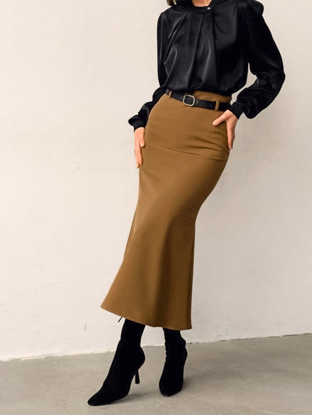 "Minimalist Plain Maxi Skirt Without Belt For Women Casual Wear"