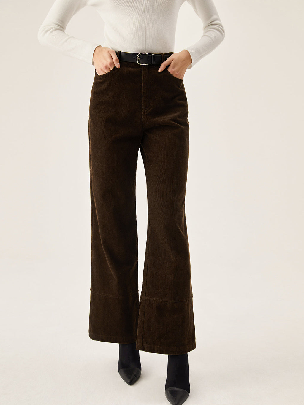 Corduroy Wide Leg Pocket Pants with Elastic Waistband