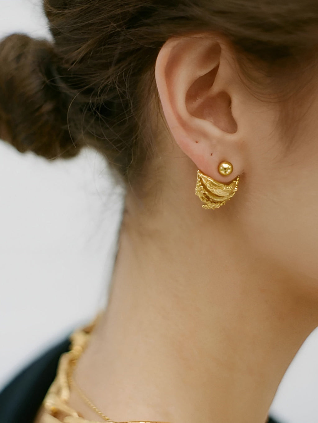 Retro Irregular Curved Stud Earrings Unique Geometric Design for Women