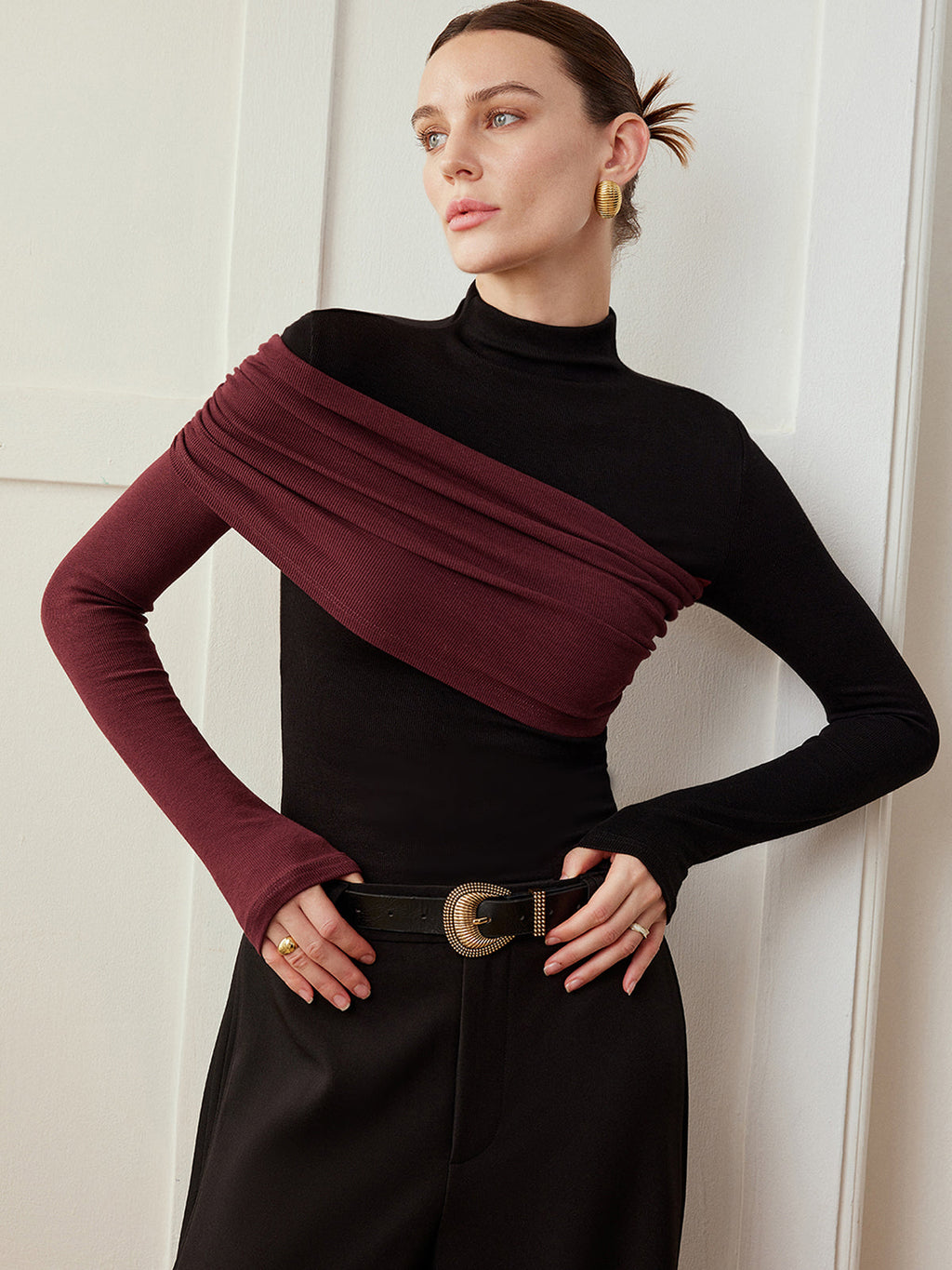Color Block Pleated Jersey Slim Top Women's Fashion Essentials