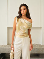 One-Shoulder Floral-Patterned Top with Ruffle Detail