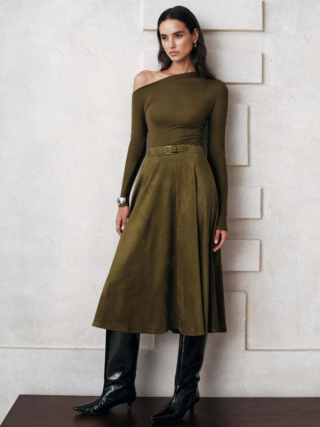 Soft Suede Effect A-Line Midi Skirt with Pockets and High Waist