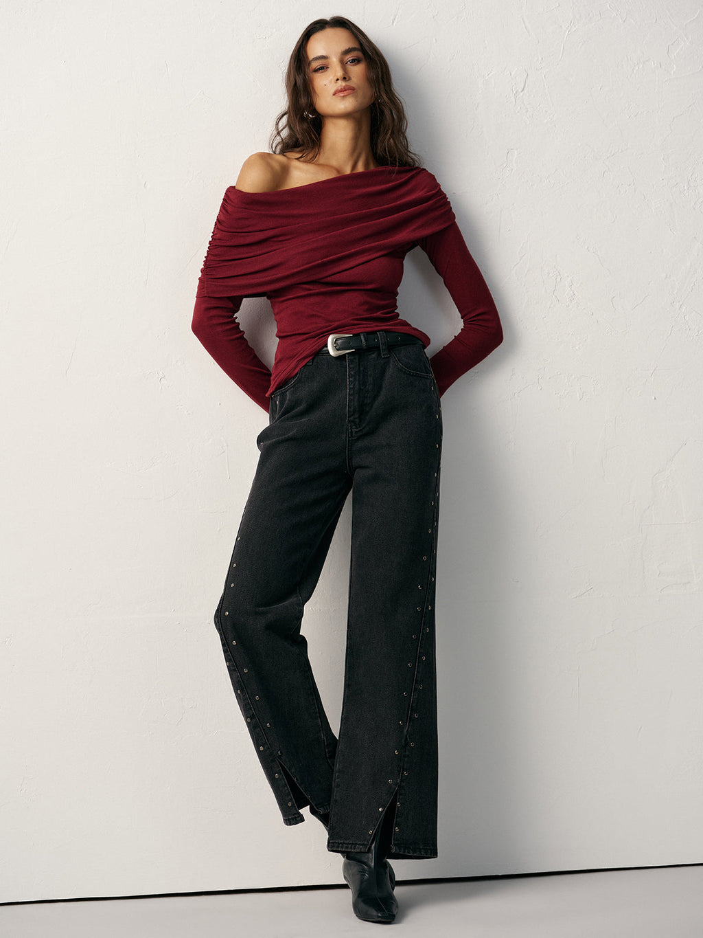 Off-Shoulder Ruched Wool Blend T-Shirt for Elegant Evening Wear