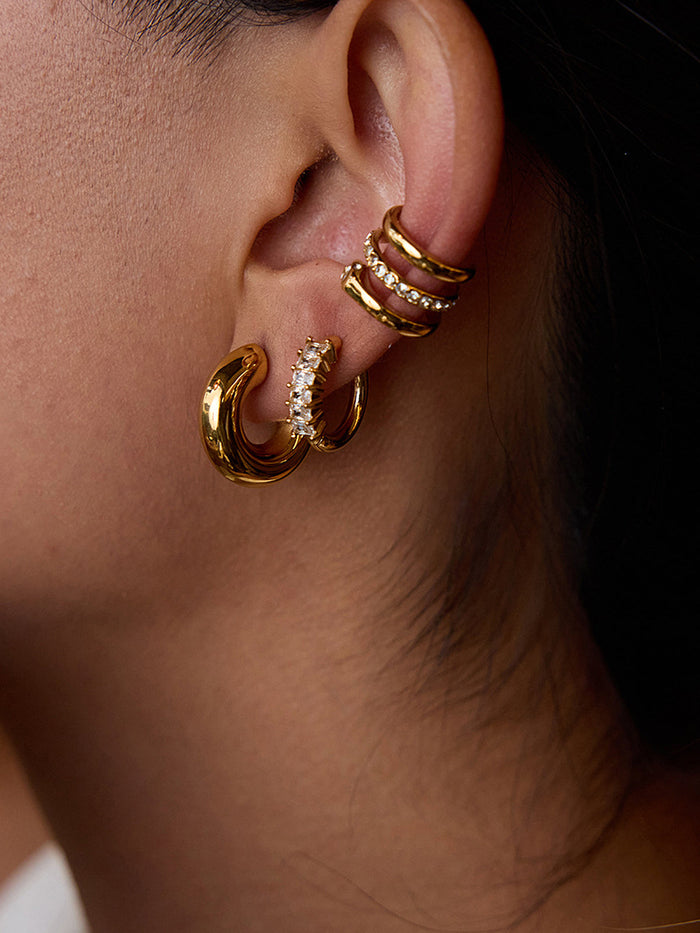 Crystal Detail Snake-Shaped Clip Earrings for Elegant Evening Wear