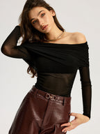 Bra-Free Off-Shoulder Long Sleeve T-Shirt for Casual Wear
