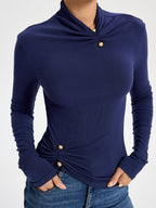 Slim Fit Soft Touch Long Sleeve T-shirt with Metal Pin, Essential Casual Wear for Men