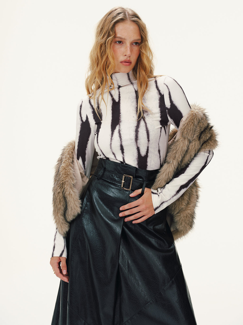 Zebra Print Turtleneck Long-Sleeve Top for Women Casual Fit