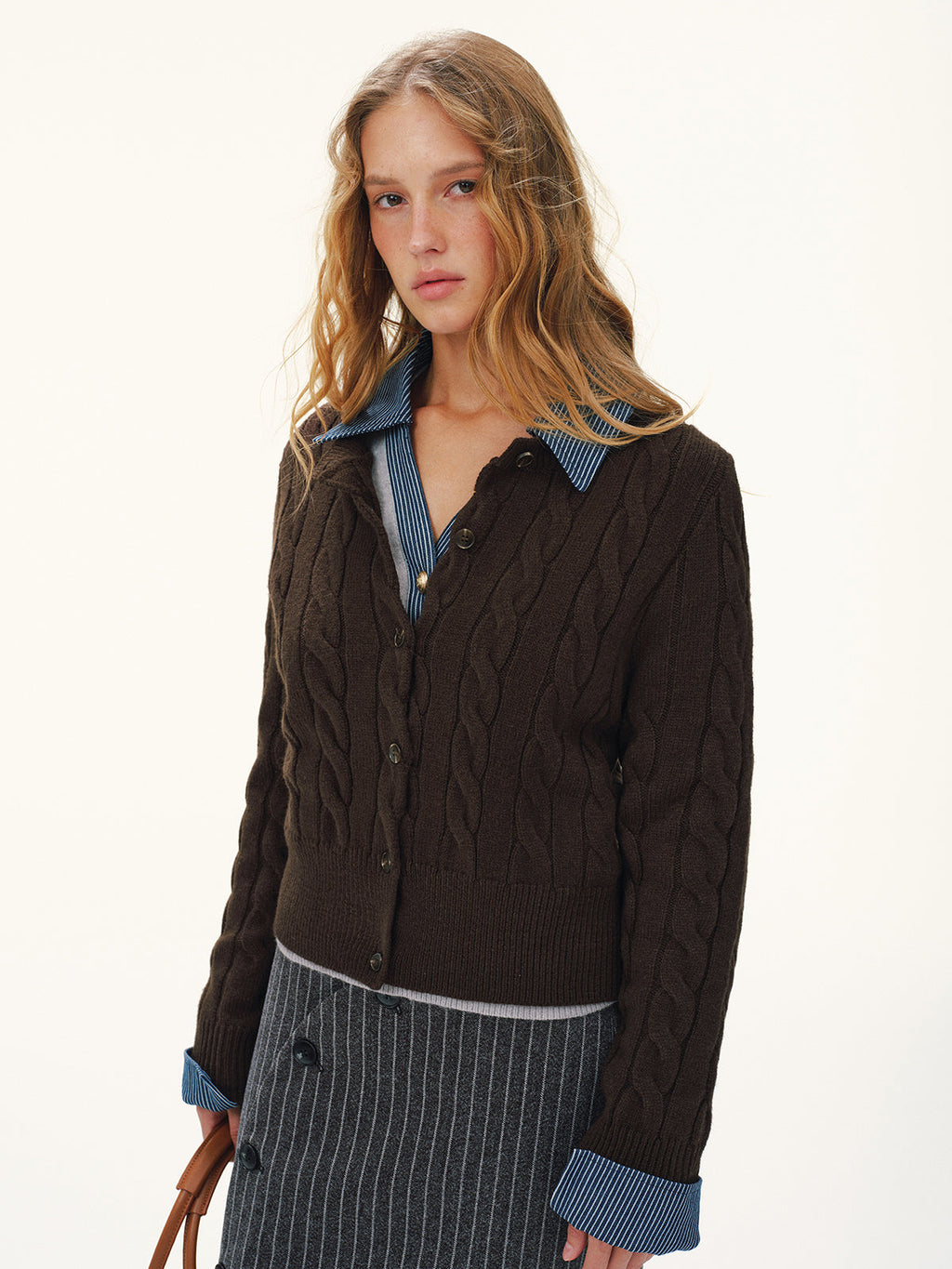 Button-Front Cable-Knit Cardigan with Cozy Pockets for Fall