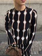 Geometric Pattern Knitted Top for Women with Long Sleeves