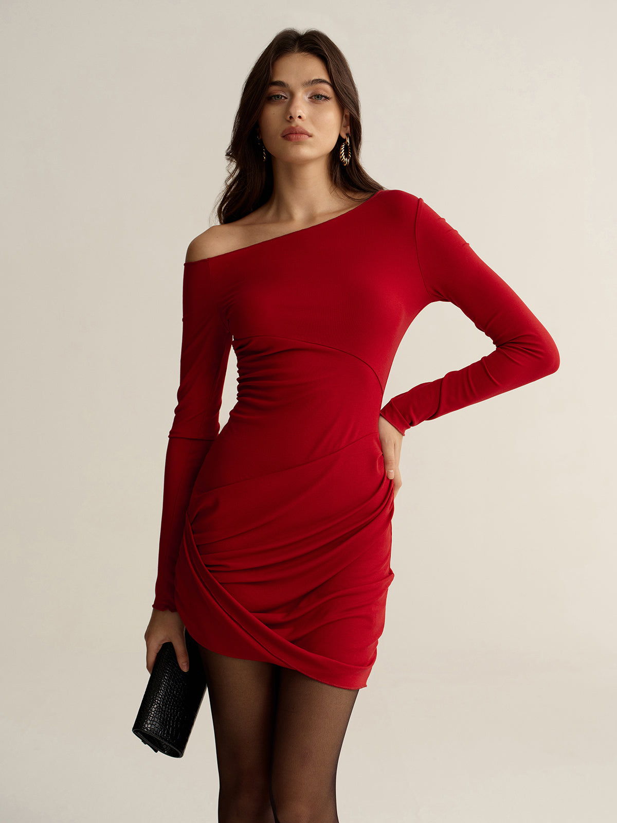 Slim-Fit Off-Shoulder Ruched Mini Dress for Women Elegant Evening Wear