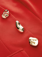Metal Detail Sleeveless Blazer Vest with Modern Chic Design