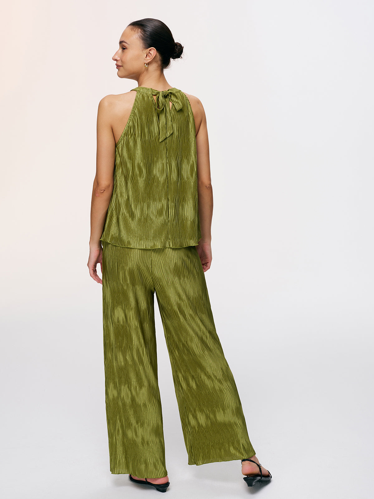 Vertical Pleated Halter Top & Pants Set for Women Elegant Partywear