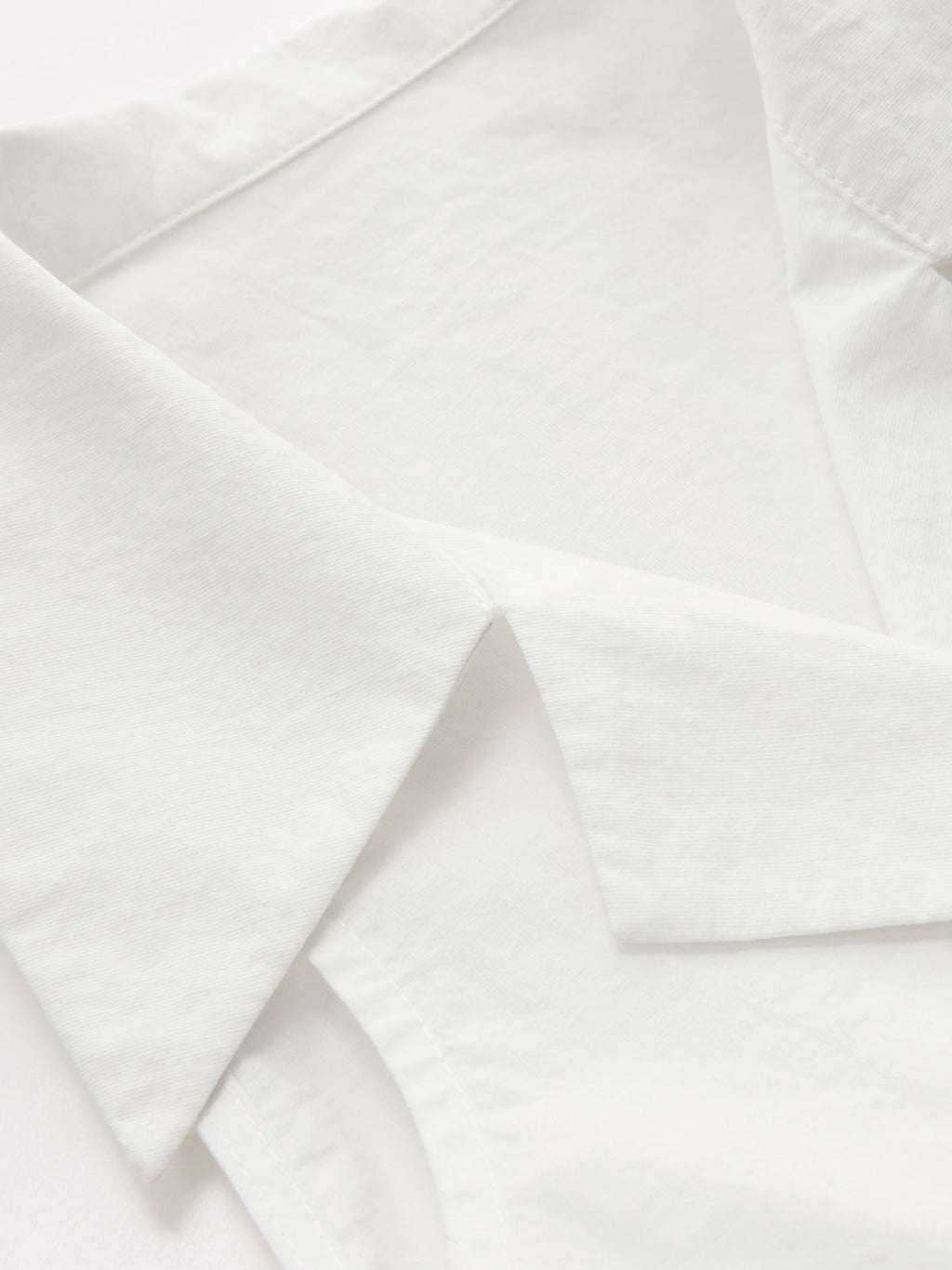 Collared Sleeveless Knotted Cropped Blouse - Trendy Women's Summer Fashion Top
