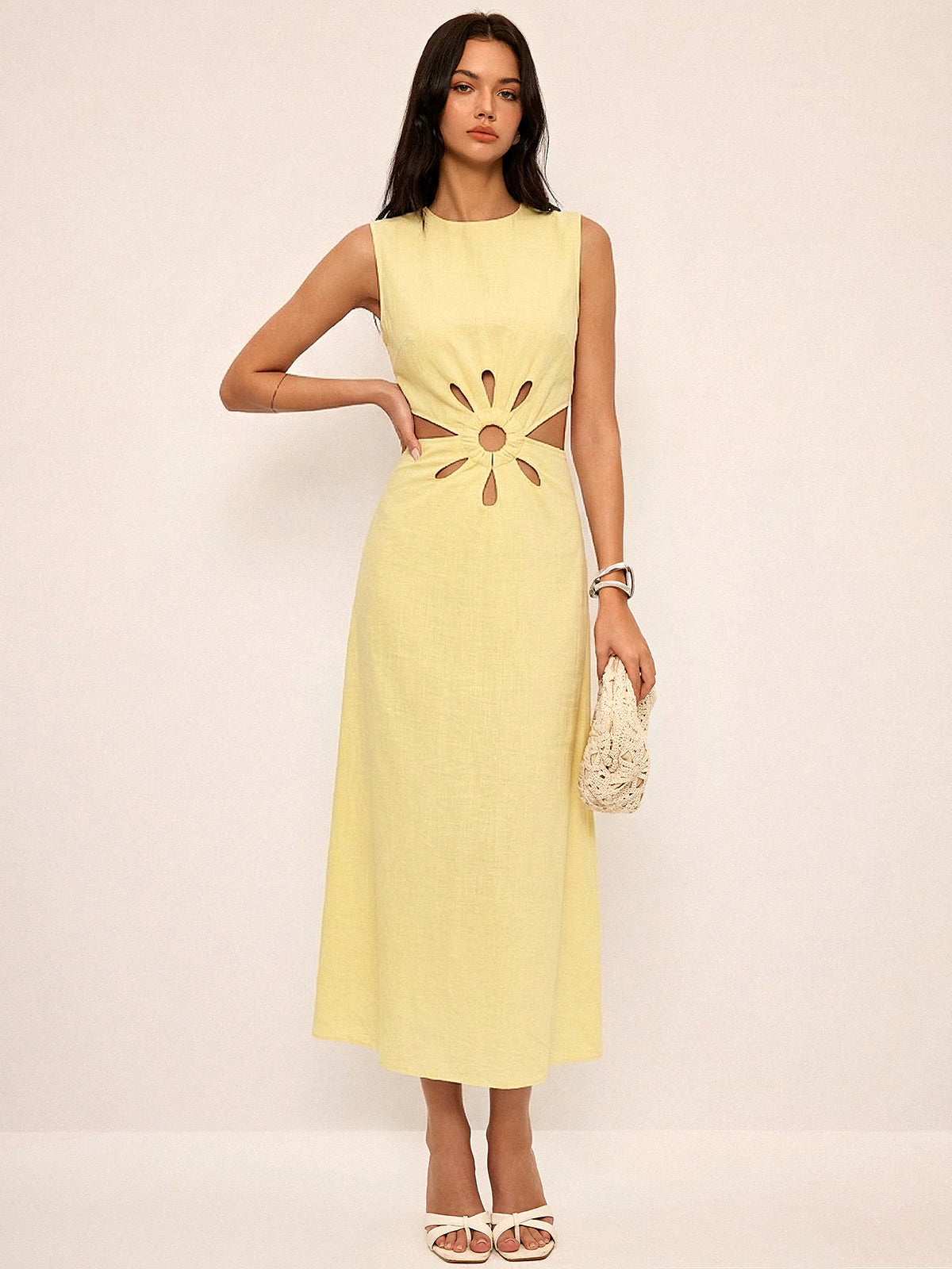 Cutout Waist Sleeveless Maxi Dress for Elegant Evening Wear
