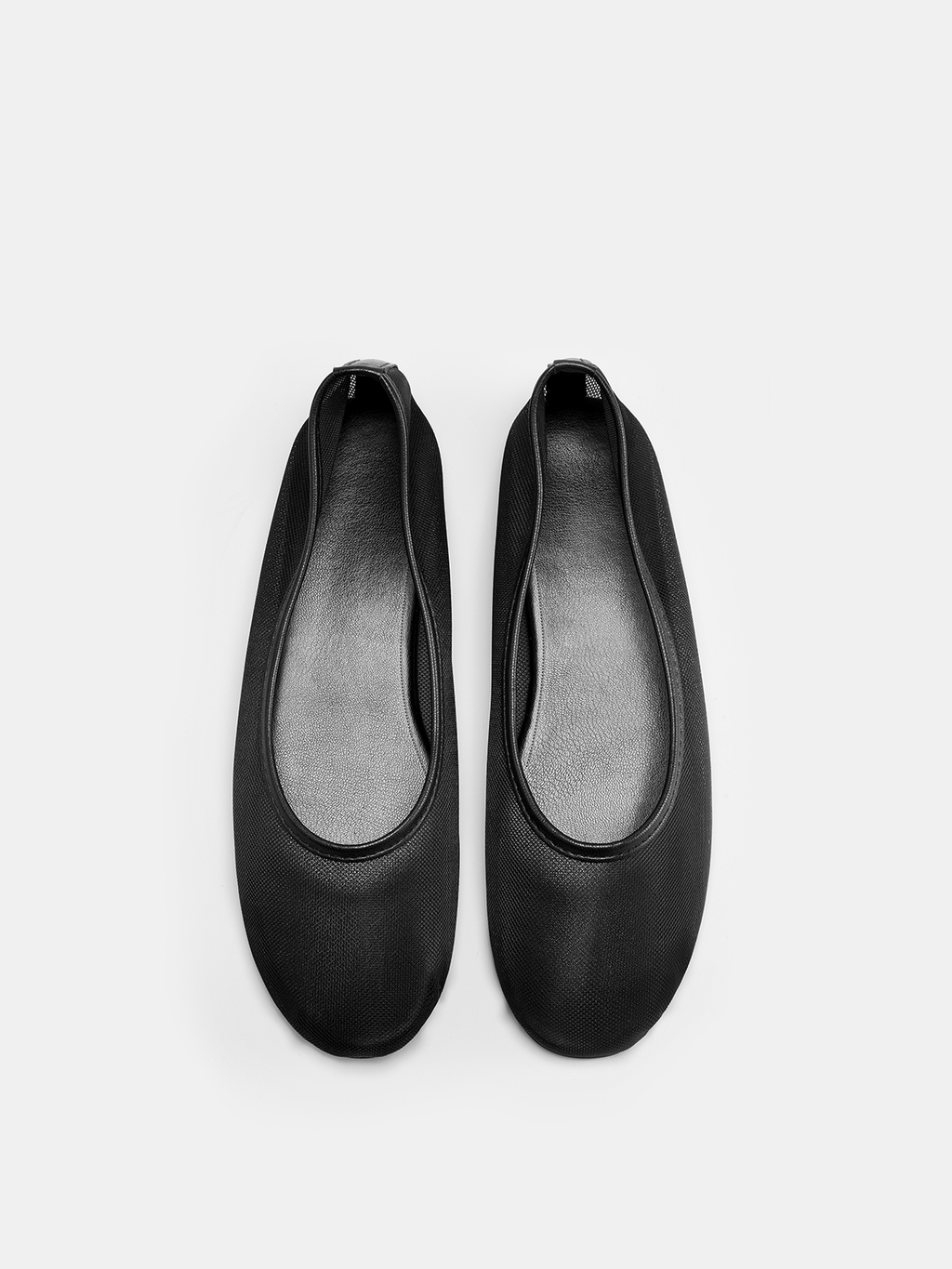 Mesh Round Toe Ballet Flats Comfortable Slip-On Design for Women