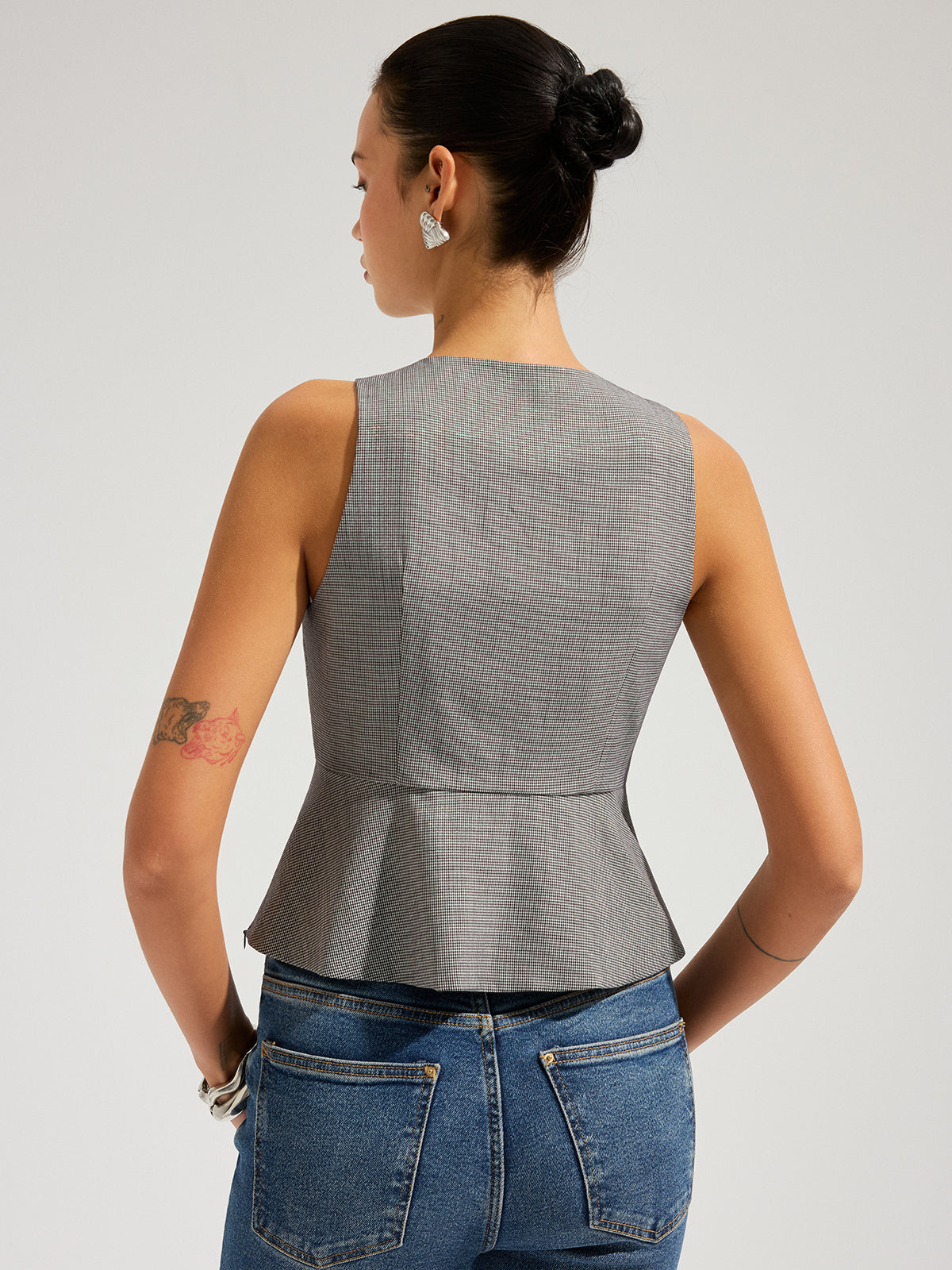 Houndstooth Sleeveless Knot-Front Top for Women