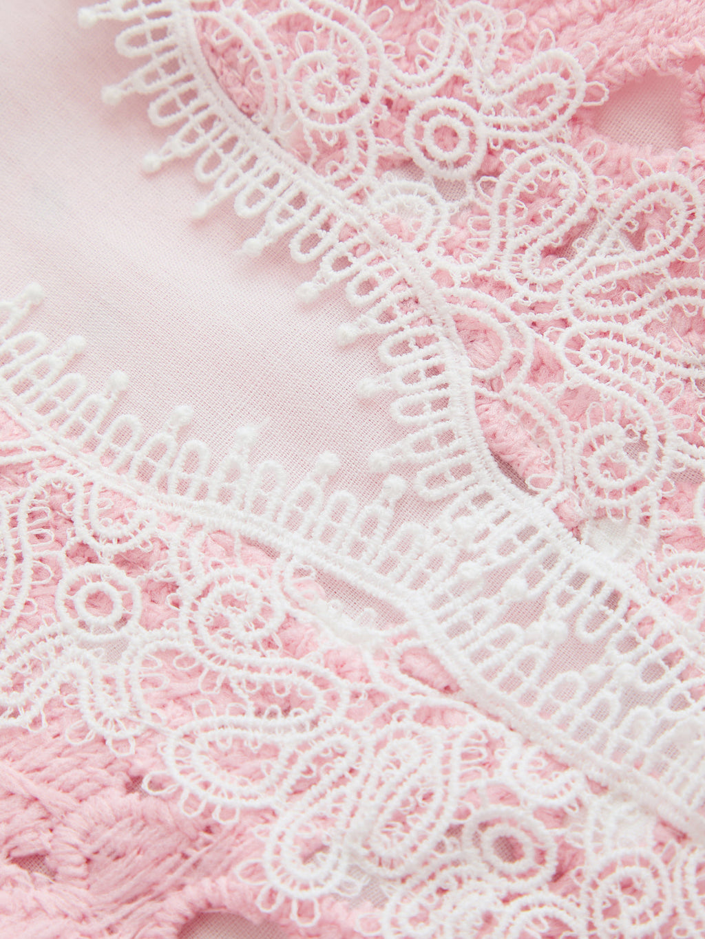 V-Neck Guipure Lace Peplum Top & Shorts Set for Elegant Evenings