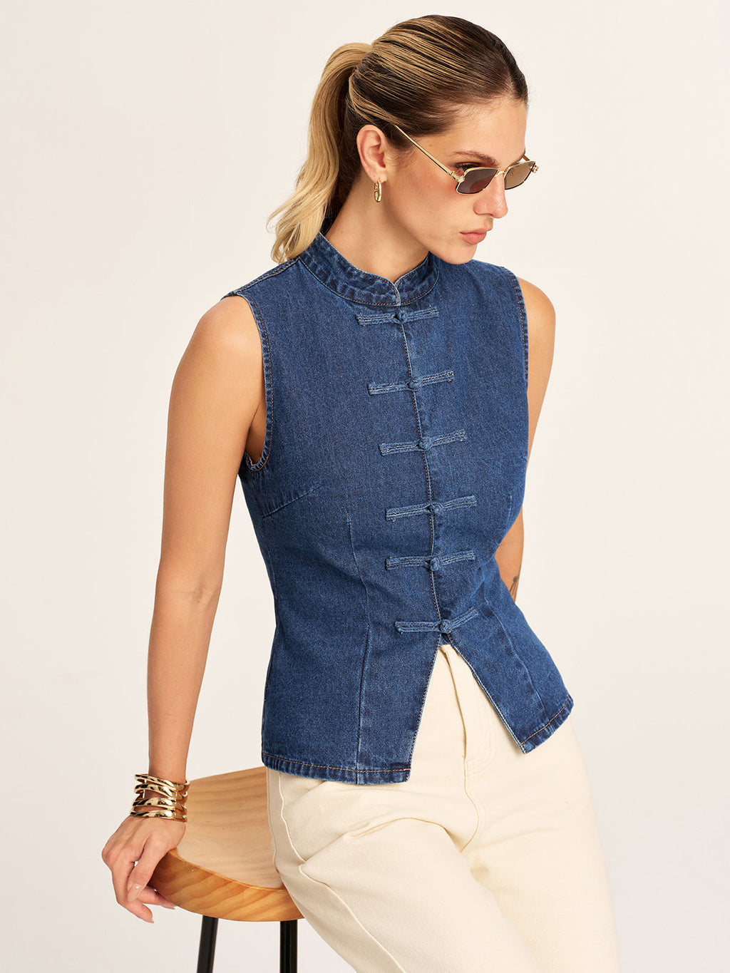 Mandarin Collar Frog Button Denim Vest Casual Sleeveless Jacket