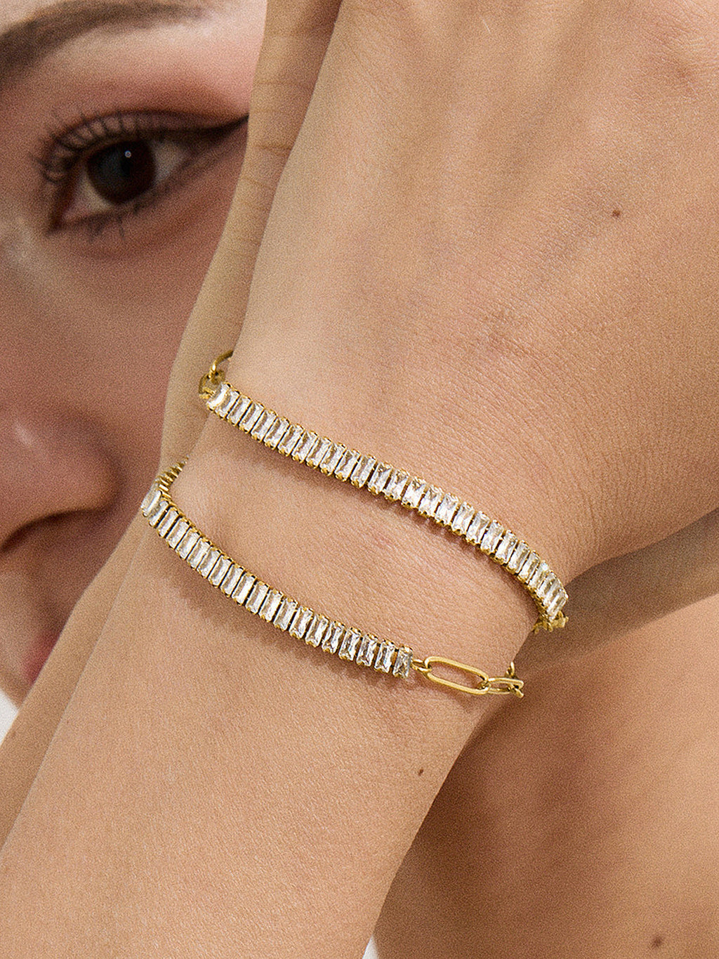Baguette Crystal Paperclip Chain Bracelet - Elegant Fashion Accessory for Women