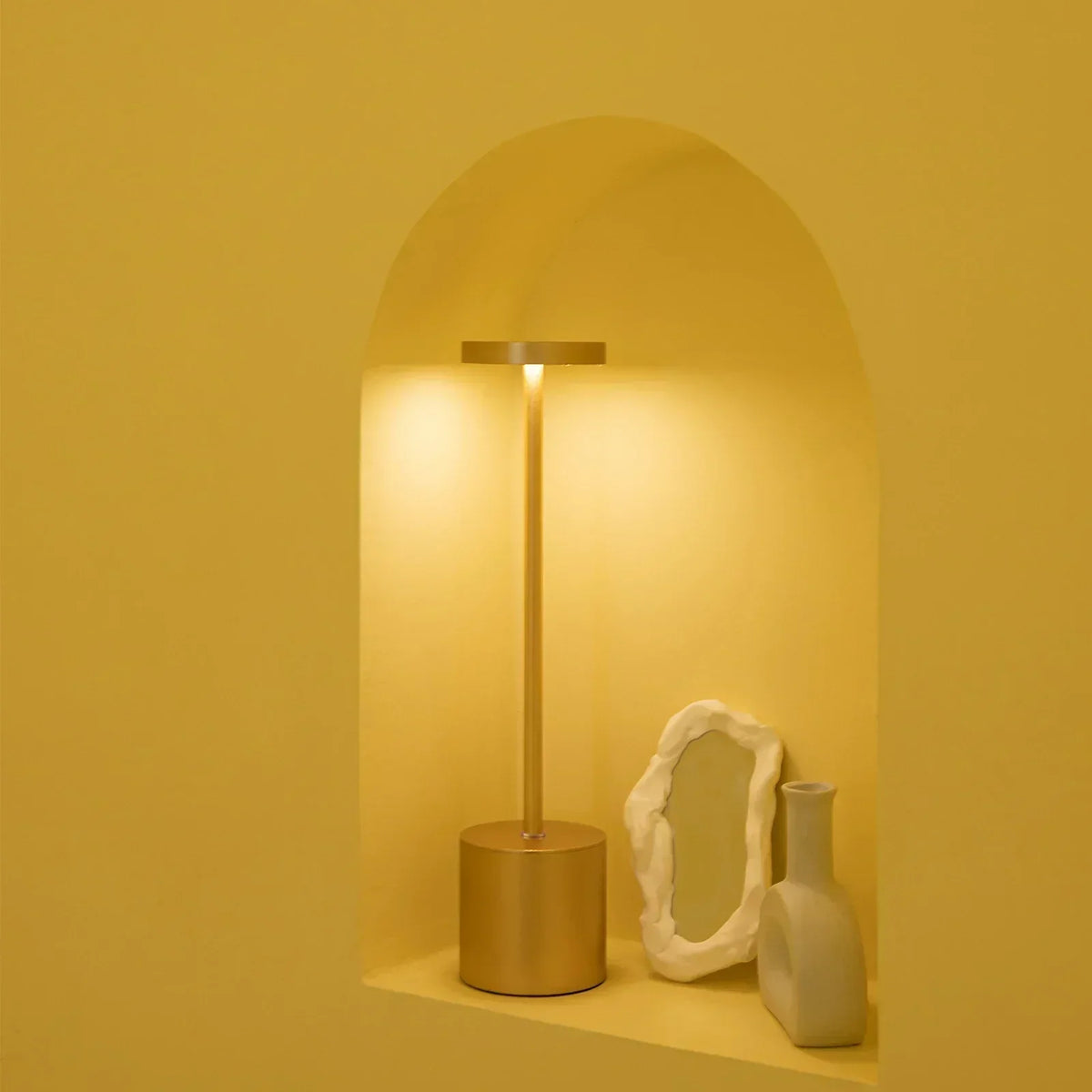 Koadclo | Classic Wireless LED Desk Lamp - Touch Sensor with 3 Color Temperatures