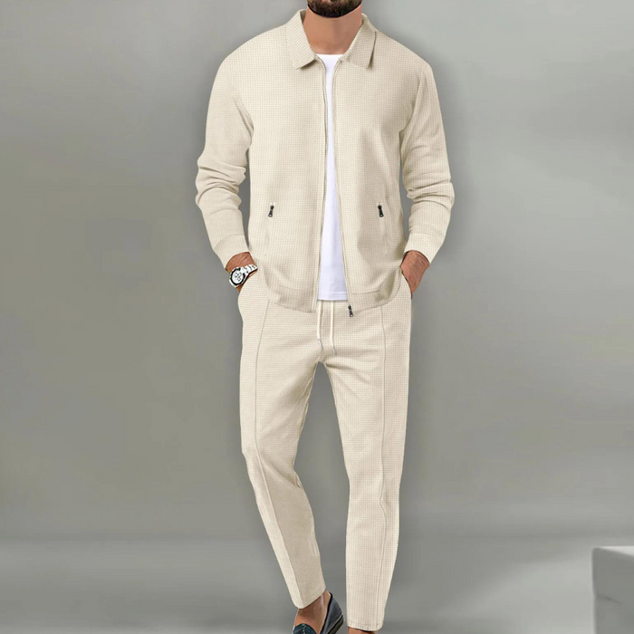 June | Men’s Essential Modern Tracksuit