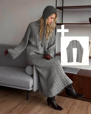 Grey-Scarf set