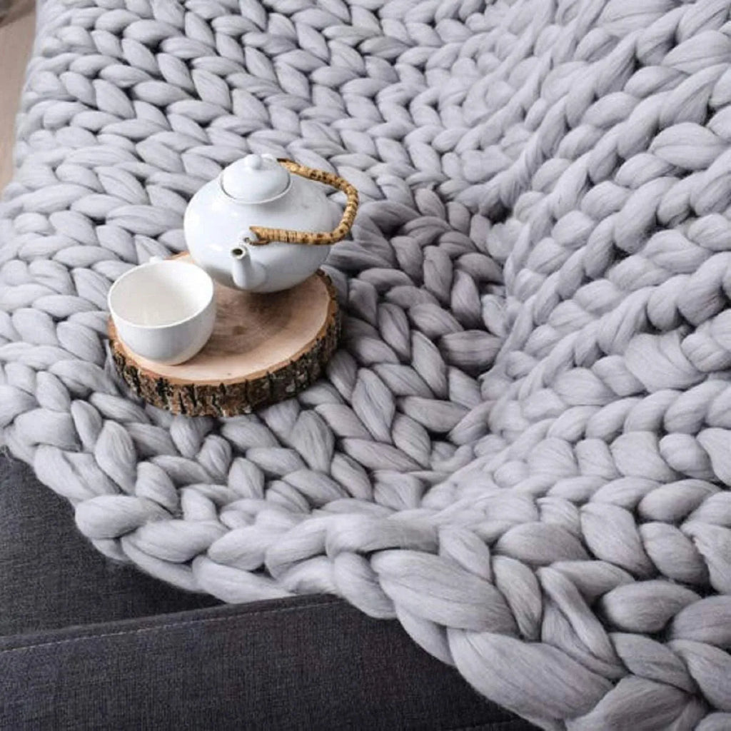 koadclo | Chunky Knit Blanket – Cozy Wool Blanket for Every Room – Soft & Warm for Sofa and Bed